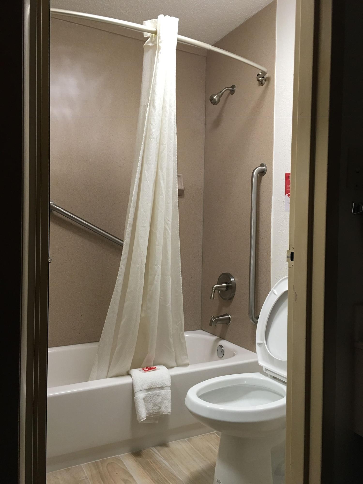 Econo Lodge Marion I-81 Экстерьер фото