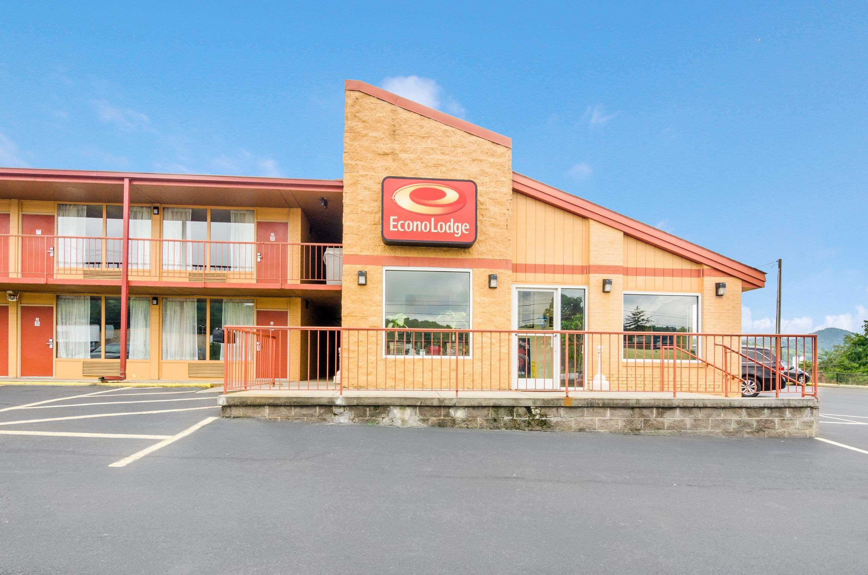Econo Lodge Marion I-81 Экстерьер фото