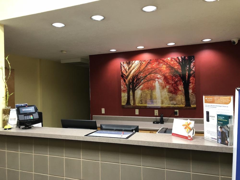 Econo Lodge Marion I-81 Экстерьер фото